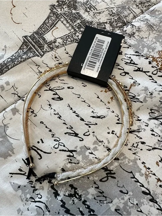 NWT! Lulu's White and Gold Pearl-Trim and Crystal Headbands - Picture 2 of 9